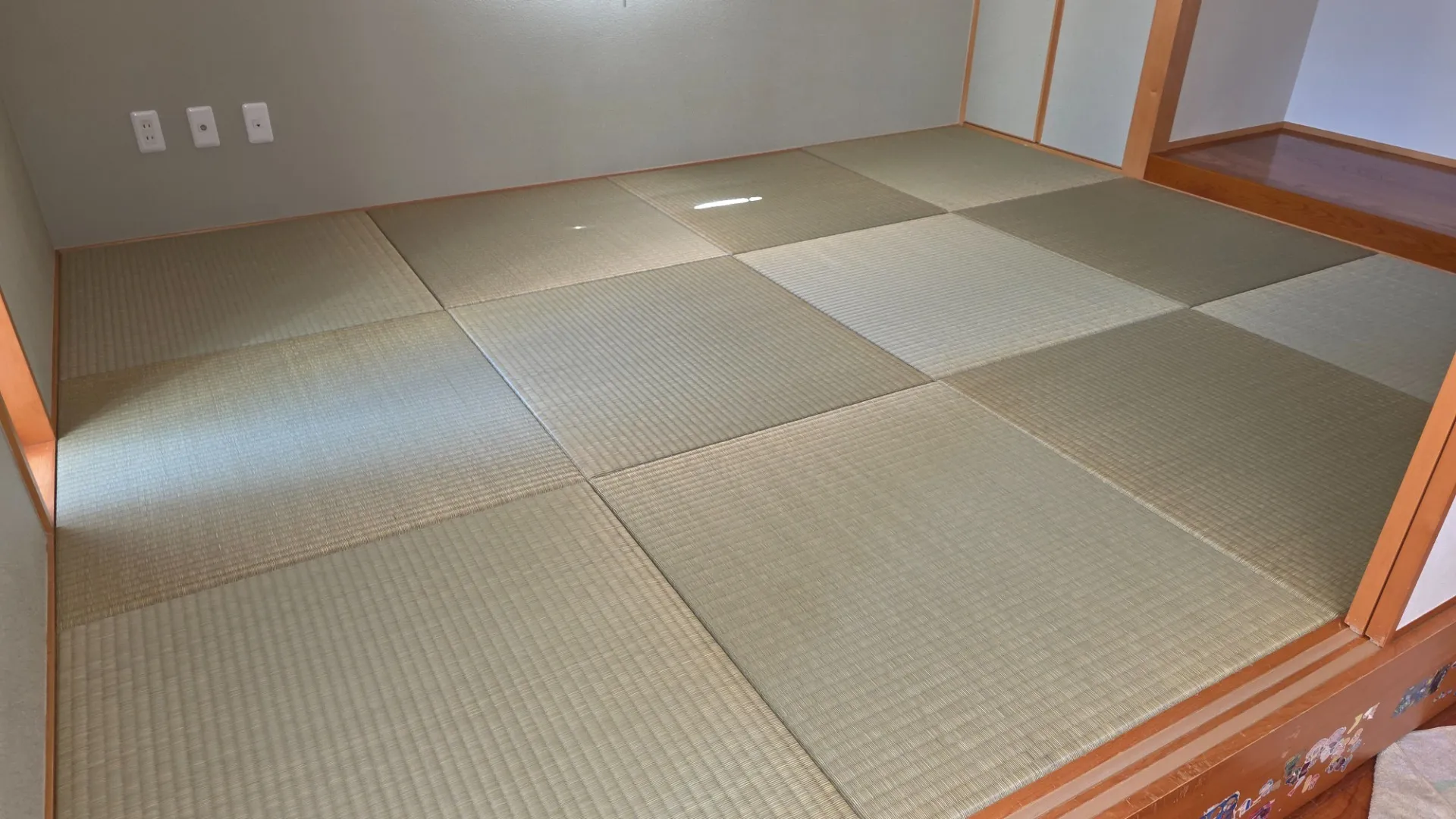 たたみ新調琉球畳(半帖縁なし)納品完了(那覇市天久)